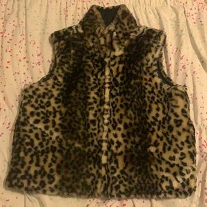 Leopard print vest